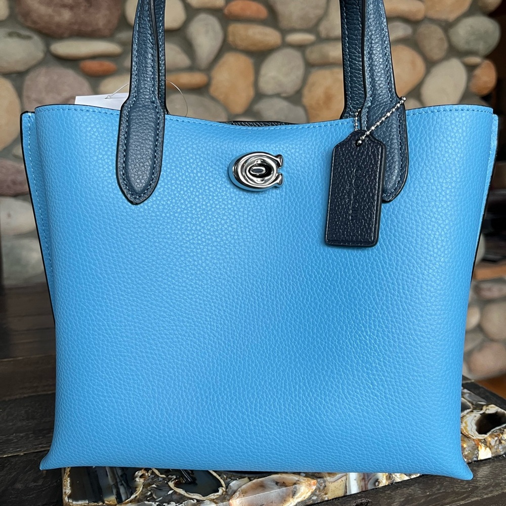 New Coach Polished Pebble Leather Tote Purse 24 with Convertible Straps